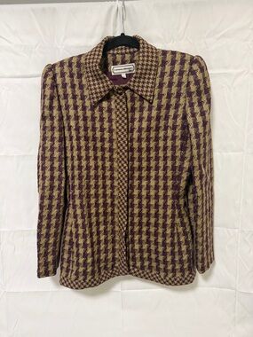 Carolina Herrera Houndstooth Blazer in Burgundy and Tan